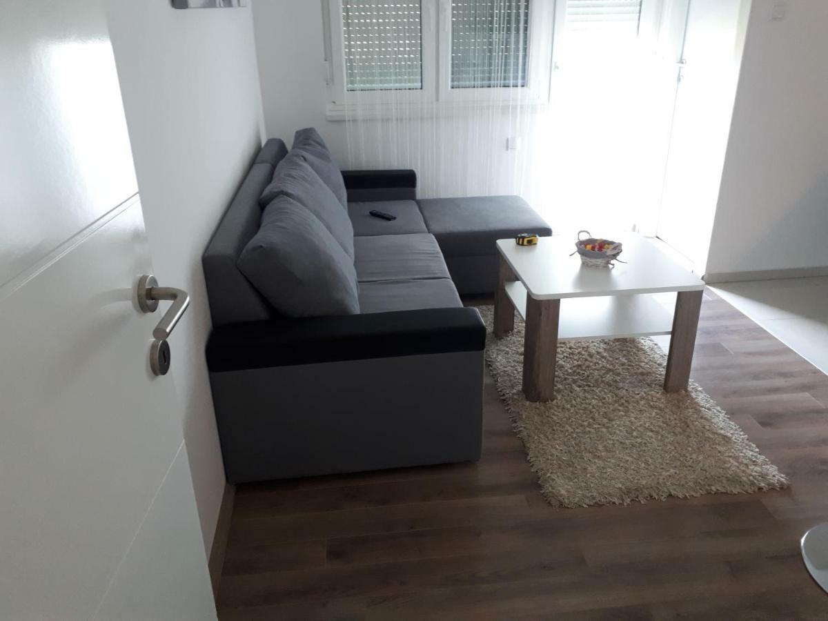 Apartman Skribulja ซูปันยา ภายนอก รูปภาพ